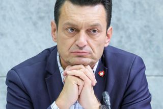 Poseł KO zawieszony za cóż szkodzi obiecać