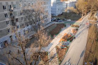 Skwer w Warszawie po modernizacji