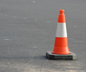 Kolizja drogowa w Grudziądzu. Tramwaj zderzył się z autem osobowym 