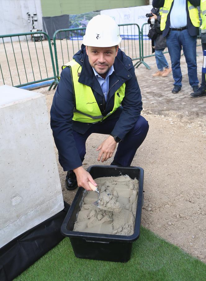 Wielka spalarnia rośnie w oczach. Prezydent wmurował akt erekcyjny 