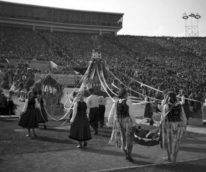 Centralne Dożynki na Stadionie Dziesięciolecia w Warszawie