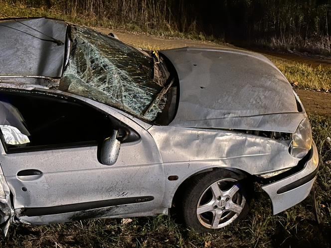  Dachowanie dwóch aut w Suchocinie. Dwie osoby trafiły do szpitala. Droga była zablokowana przez kilka godzin