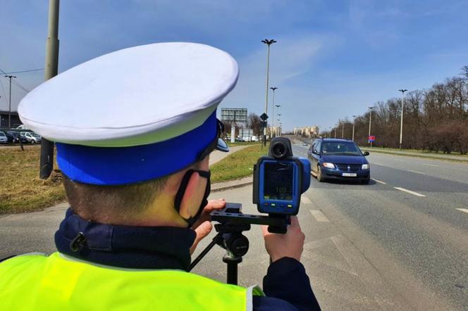  Kaskadowy pomiar prędkości. Kontrola policji w całym kraju: dziś możesz dostać naprawdę srogi mandat!