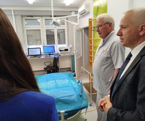 Umowa na przekazanie dotacji na zakup nowego sprzętu dla Szpitala Miejskiego w Siedlcach została podpisana 28 kwietnia