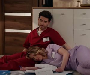 Pierwsza miłość. odcinek 4017: Kacper (Damian Kulec), Maja (Julia Kamińska)