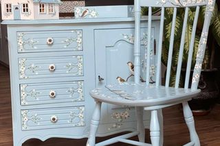 Prace Donaty - Zaczarowane Meble