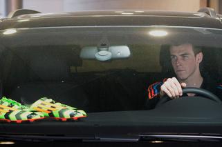 Real - Barcelona. Gareth Bale szykuje się na Gran Derbi. Zaprezentował nowe korki FOTO