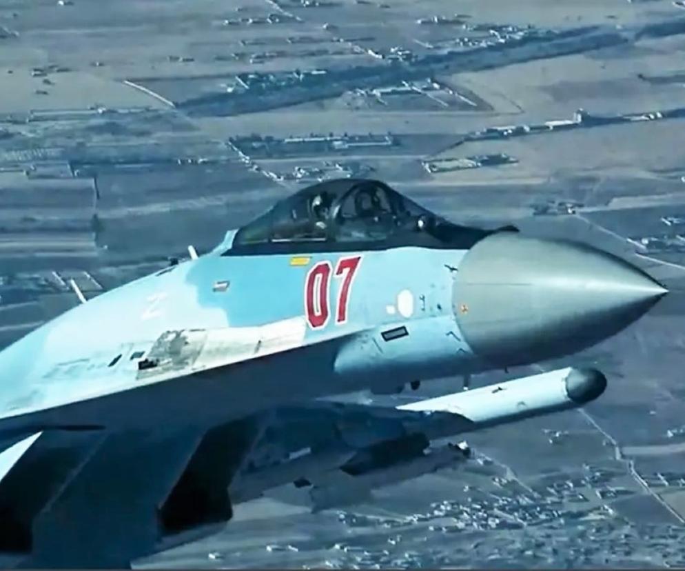 Su-35 Syria dron