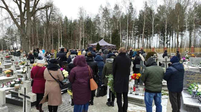 Pogrzeb zamordowanej Moniki. Były partner zakopał jej ciało w lesie