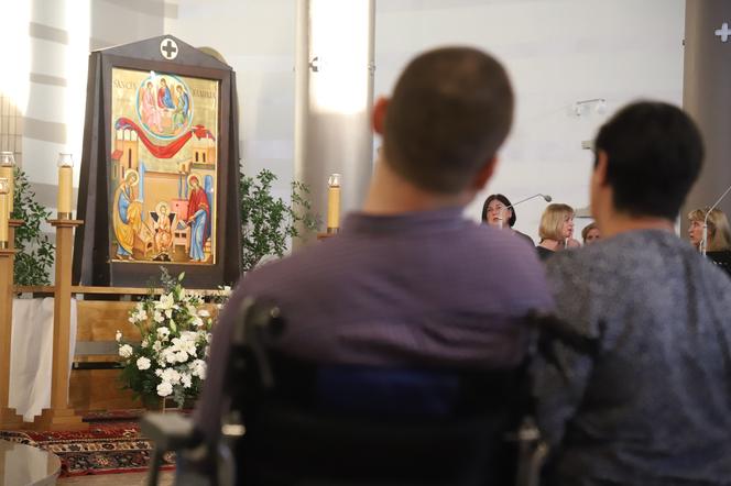Bp Damian Muskus w Niepołomicach