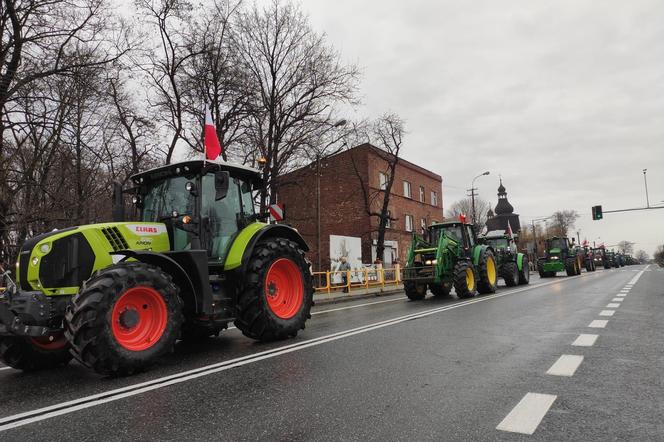 Protest rolników. Traktory blokują główne drogi na Śląsku 