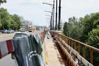 Fatum nad mostem Poniatowskiego. Remont trwa dwa lata, a końca nie widać