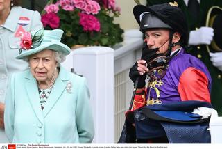 Królowa Elżbieta II wybrała się na zawody jeździeckie Royal Ascot! Uśmiech nie schodził jej z twarzy! 