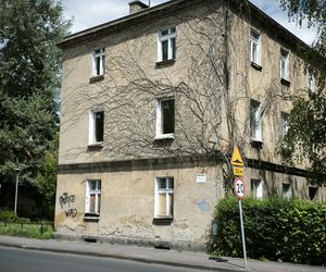 Kamienica przy Dąbrowskiego 