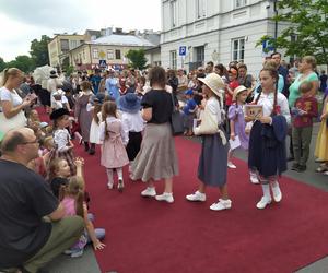 Siedlczanie mogli wsiąść w wehikuł czasu i zobaczyć ulicę Pułaskiego - Piękną sprzed stu lat