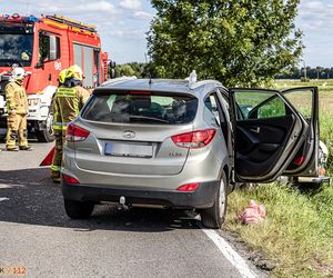 Wypadek śmiertelny pod Kluczborkiem. Zginęli kierowca i pasażer zabytkowej syreny