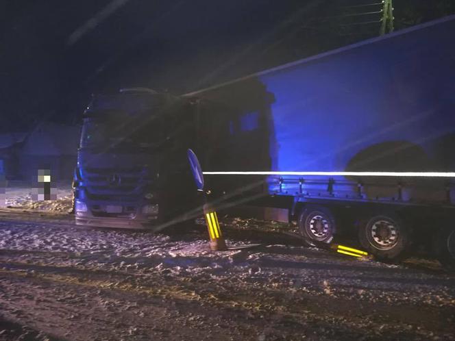 Kolizja TIR-ów na DK 8