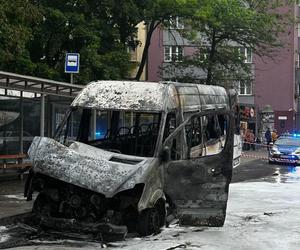 Pożar busa w Krakowie. Utrudnienia pod Jubilatem