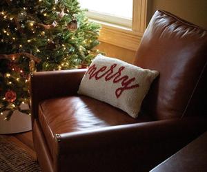 Poduszki ze świątecznym motywem