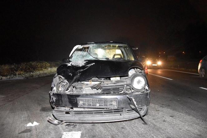 WYPADEK w Pogórskiej Woli. ZGINĘŁA potrącona kobieta. Przechodziła w miejscu niedozwolonym