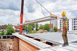 Stropy prefabrykowane - rodzaje i cena. Ile kosztuje strop prefabrykowany?