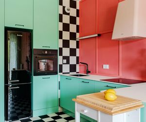 Kolorowe mieszkanie w stylu kalifornijskiego modernizmu