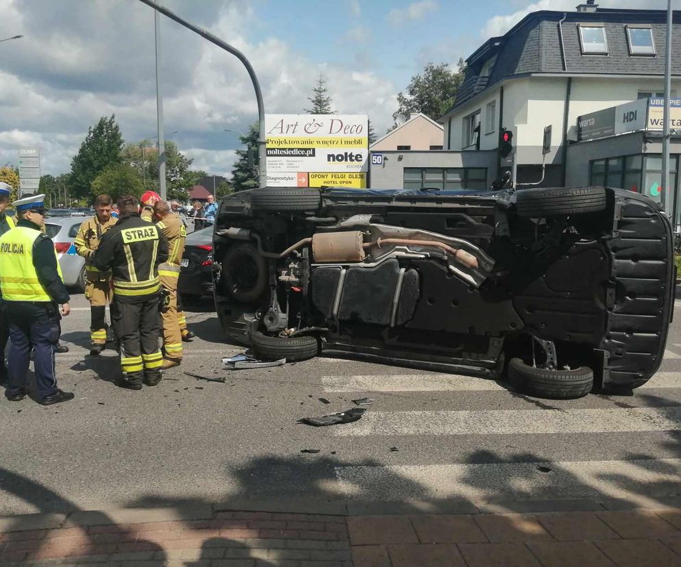 Zderzenie dwóch aut na Sokołowskiej w Siedlcach