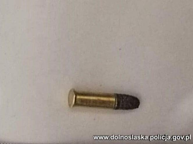 48-latek nielegalnie polował na zwierzęta