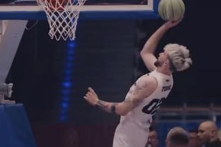 Tomasz Fornal pokochał koszykówkę