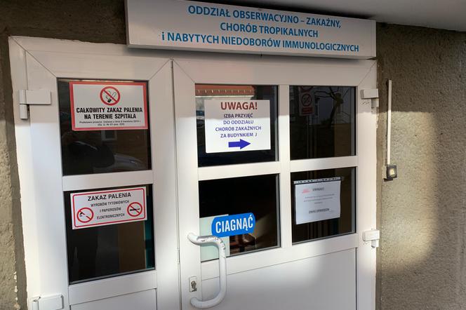 Koronawirus: Personel szpitala przy ul. Arkońskiej w Szczecinie zakażony wirusem