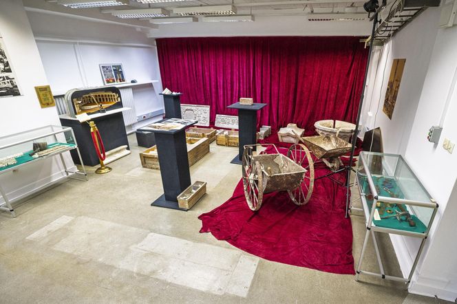 Pamiątki z Pałacu Kultury i Nauki. Historia budynku w przedmiotach 