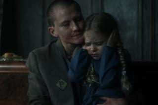 Dom pod Dwoma Orłami odcinek 9. Fela (Justyna Janowska), mała Helenka