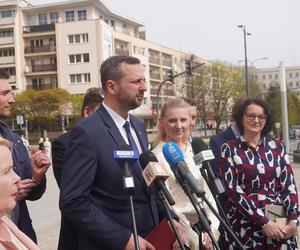 Wybory samorządowe 2024. Robert Szewczyk w drugiej turze wyborów na prezydenta Olsztyna. Mamy komentarz!