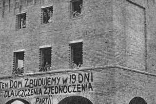 Budowa Mariensztatu (1948–1949), pierwszego wzniesionego po wojnie osiedla mieszkaniowego
