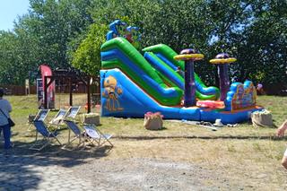 Byliśmy na otwarciu miejskiego Beach Baru. Tak wygląda Port Węglowy [ZDJĘCIA]