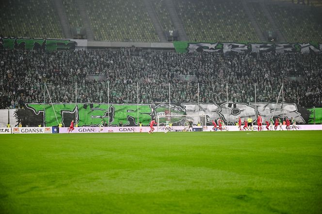 Lechia Gdańsk - Widzew Łódź: Zdjęcia kibiców z meczu 15. kolejki PKO BP Ekstraklasy