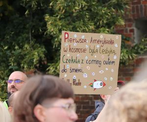 Marsz Równości w Toruniu i kontrmanifestacja
