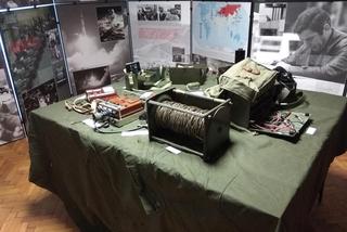 Schron przygotowany był na przyjęcie 50-60 osób.