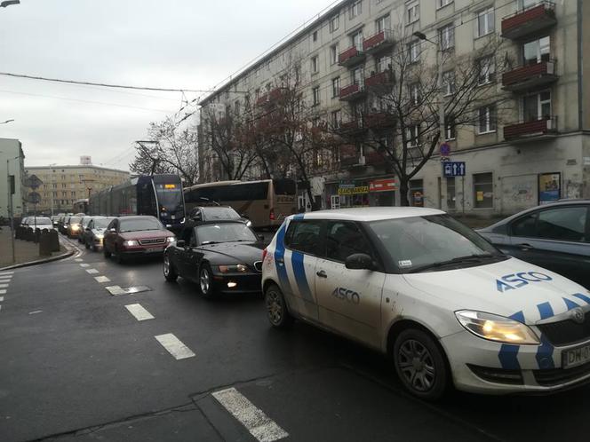 Pracownicy sądów protestują we Wrocławiu