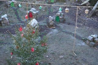 Pod Wysoką Bramą w Olsztynie „zamieszkały” skrzaty. Kim są Barstuki? [ZDJĘCIA]