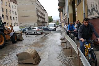 Awaria wodociągowa na Komuny Paryskiej