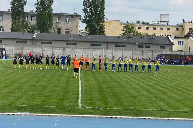 FAF Elana Toruń wygrała 5:0 ze Spartą Brodnica, zdjecia z meczu