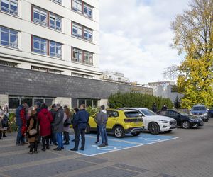 Grzegorz Braun odpowie za zgaszenie świec chanukowych i inne skandale