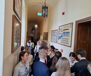 Maturzyści z Rzeszowa rozpoczęli egzaminy 