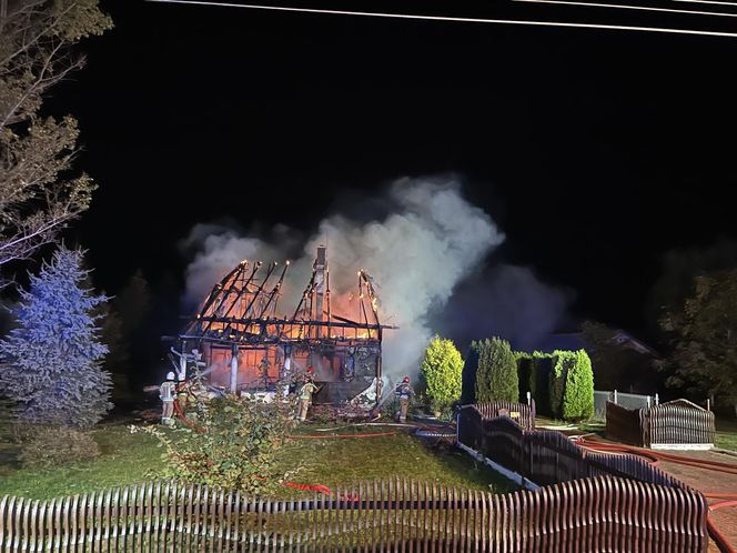 Tragiczny pożar domu w Mirczu. Nie żyje 68-letnia kobieta