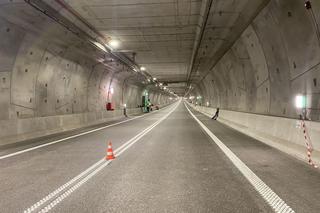 Tunelem w Świnoujściu przejechało już 4 mln pojazdów. Do 30 czerwca szacuje się, że będzie to 4,5 mln.