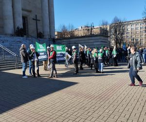 Górnicy protestowali pod ministerstwem przemysłu w Katowicach przeciwko likwidacji KWK Bielszowice