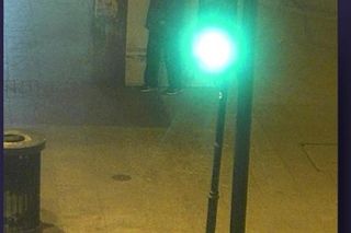 Łódź. Bójka trzech kobiet na ul. Tuwima. Napastniczki kopały poszkodowaną, nawet gdy leżała [ZDJĘCIA].