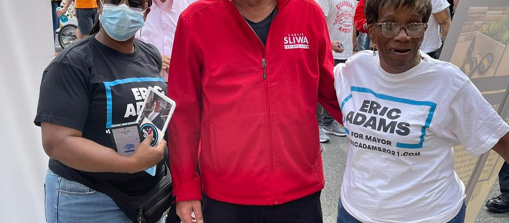 Adams i Sliwa idą na starcie