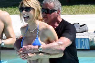 Rozwód Sylvestra Stallone odwołany! Żona skusiła go boskim ciałem w bikini